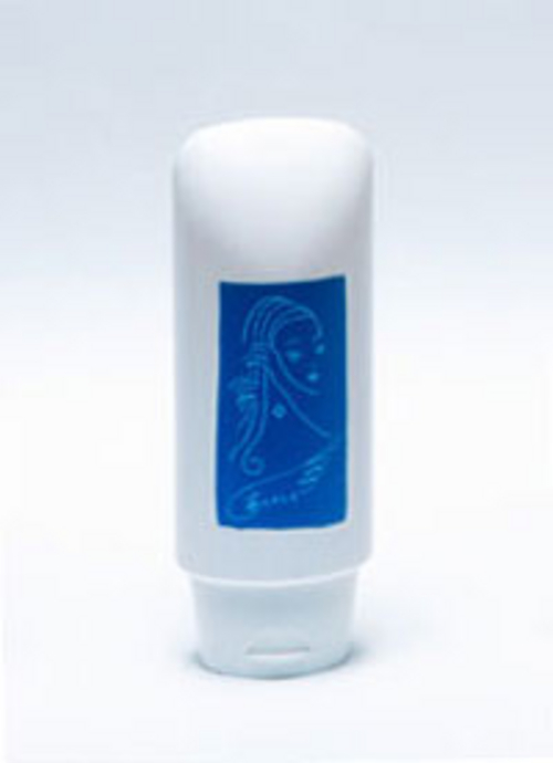 髪を潤すトリートメント250gボトル